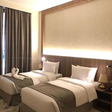 Azur Regency Hotel Apartments Dubai Exterior photo
